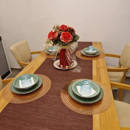 Ruhiges Und Grosszuegiges Apartment Sankt Valentin