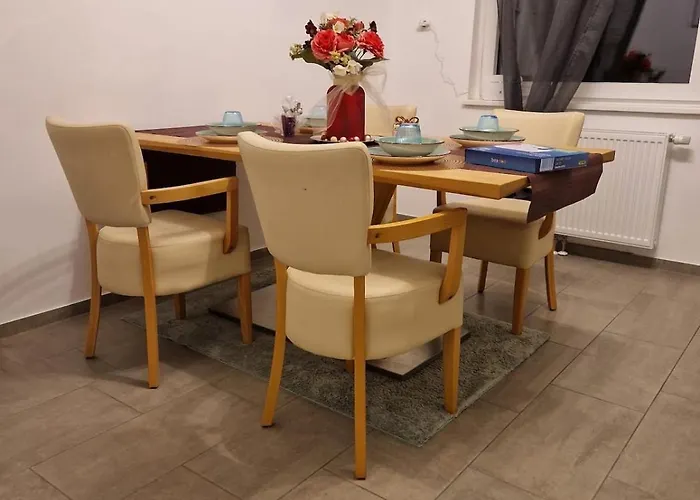 Ruhiges Und Grosszuegiges